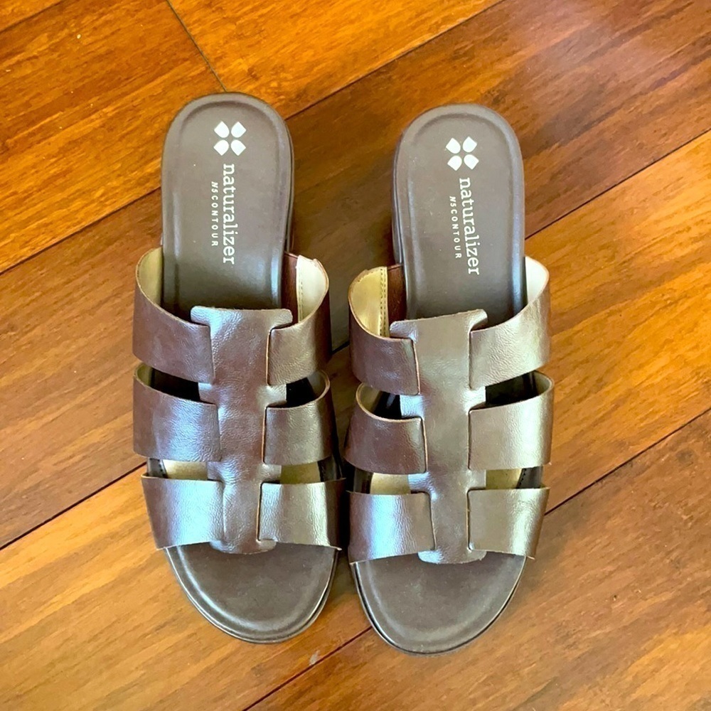 Naturalizer brown gramercy slip on mules 8 Like new